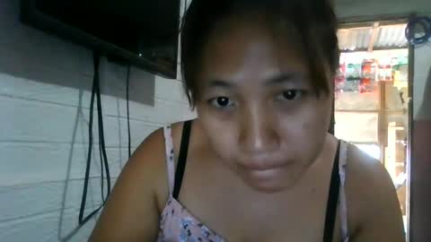 Snapshot of lovelyladylynxxx chatting on February 6, 2025, 12:11 am LocwlyLSYlYNXXX online show from February 6, 2025, 12:11 am