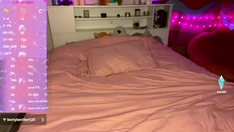 Lilith online show from January 14, 2025, 12:43 am