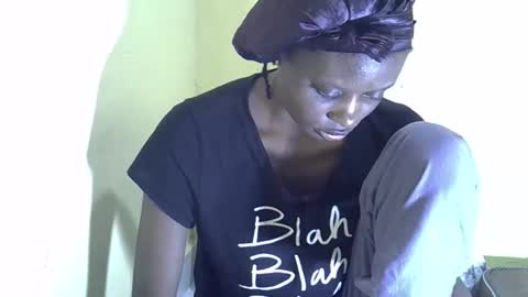 lovelymee2 online show from October 30, 2025, 5:24 pm