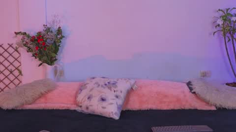 lovelymoon_ online show from April 19, 2026, 8:22 pm
