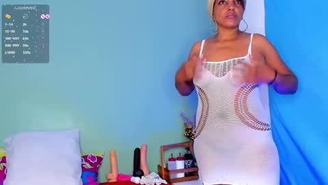 Nicky online show from February 7, 2025, 3:52 pm