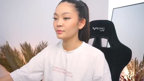 kim online show from January 20, 2025, 8:52 am