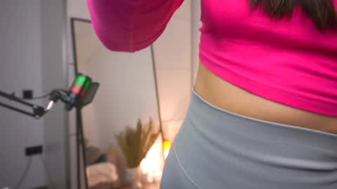 kim online show from February 7, 2025, 2:58 pm