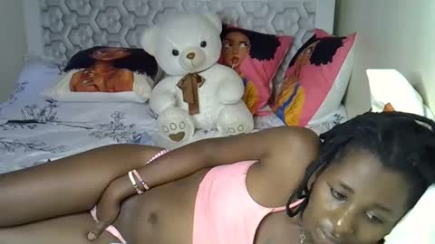 lovelytin online show from February 26, 2026, 3:11 pm