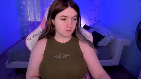 Julia  online show from February 21, 2026, 5:52 am