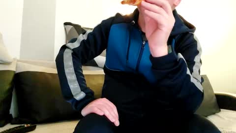 lovepusy87 online show from December 9, 2024, 9:17 am