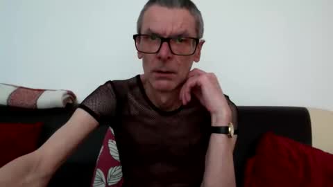 lovepvcearly50s online show from March 14, 2026, 3:39 pm