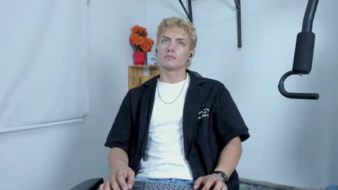 kevin online show from September 9, 2025, 3:50 am