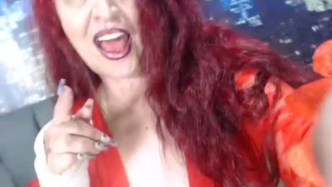 Snapshot of lover_mature2 chatting on June 26, 2026, 5:50 pm Mature lover2 online show from June 26, 2026, 5:50 pm