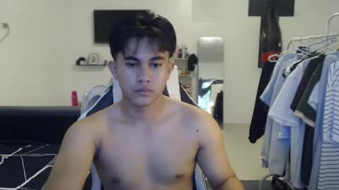 loverboyph04 online show from November 11, 2025, 4:56 am