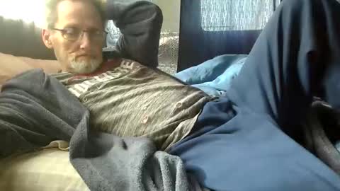 Snapshot of lovesex6565 chatting on May 6, 2026, 1:05 pm just here to have fun and cum online show from May 6, 2026, 1:05 pm