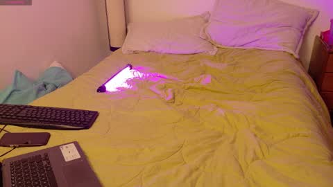 LovesKingdom online show from April 12, 2026, 12:26 am