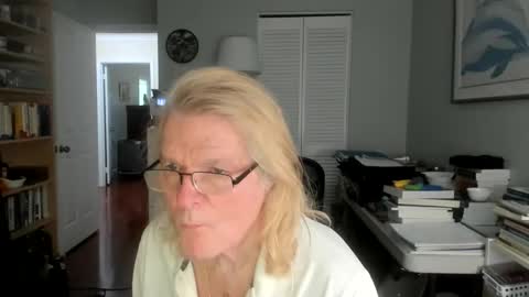 Snapshot of lovestylistwomen chatting on June 9, 2026, 12:17 pm Michael online show from June 9, 2026, 12:17 pm