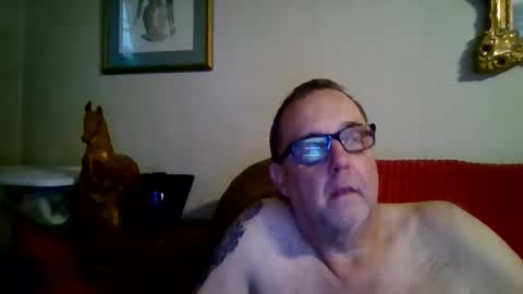 lovesummer69 online show from May 4, 2026, 11:23 pm