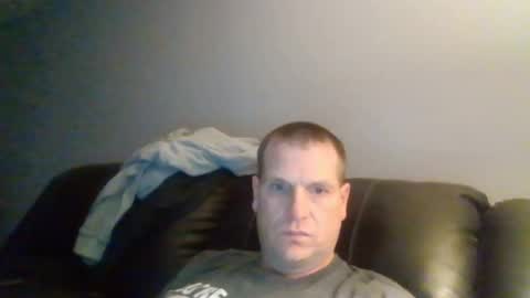 lovetocum37 online show from February 18, 2025, 2:49 am