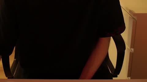 lovetocumforyou97 online show from November 12, 2025, 9:32 am