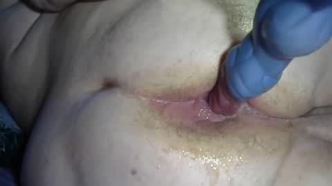 lovetribe1970 online show from April 28, 2026, 5:45 am