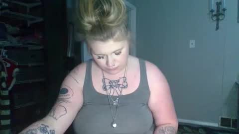 lovetubes101 online show from March 24, 2026, 2:49 am