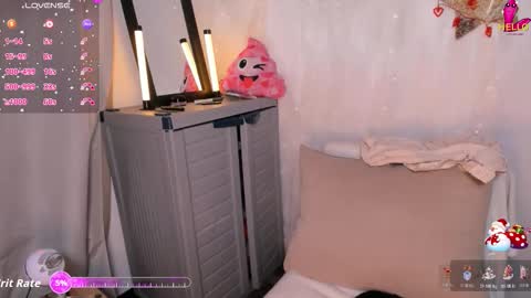 Danna online show from December 2, 2025, 11:11 pm