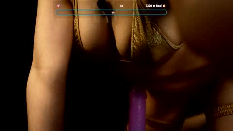 Snapshot of loveybell chatting on November 2, 2025, 1:30 am Loveybell online show from November 2, 2025, 1:30 am