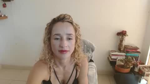 loving  online show from November 29, 2025, 2:42 pm