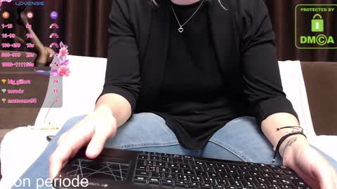 Antonia online show from January 28, 2025, 10:12 am