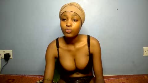 lovly_lastborn online show from March 2, 2026, 7:32 pm