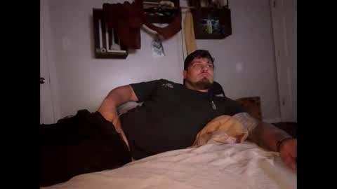 Snapshot of lowkey007j chatting on September 13, 2025, 7:19 am Cole online show from September 13, 2025, 7:19 am