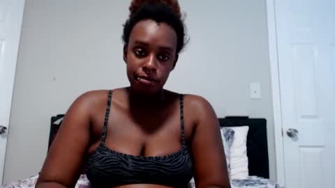 loyalbambi online show from March 12, 2025, 8:52 pm