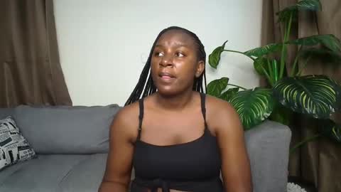 loyalcutie online show from March 13, 2026, 3:57 am