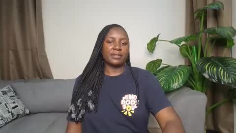 loyalcutie online show from March 14, 2026, 4:51 am