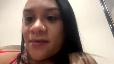 loyslene online show from April 19, 2026, 3:50 am