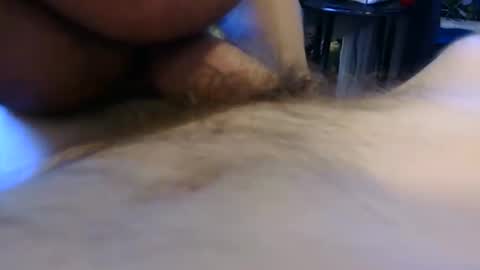 laranfat online show from October 3, 2025, 3:53 pm