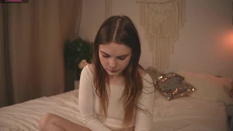 Snapshot of lu__lane chatting on September 12, 2025, 7:30 am Lu 3 online show from September 12, 2025, 7:30 am