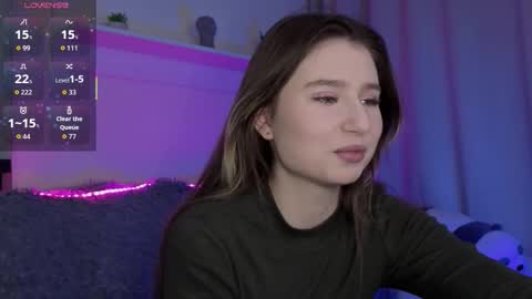 Lua online show from February 11, 2026, 12:04 am