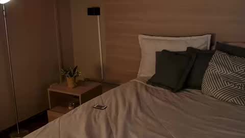  ---Goys incredible photographs online show from March 25, 2026, 1:06 pm