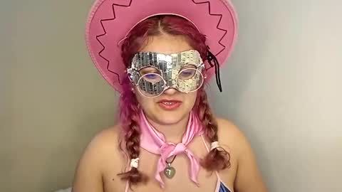 luana363 online show from December 19, 2024, 3:18 am