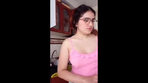 luana363 online show from April 18, 2026, 6:12 pm