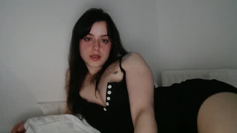 luana online show from October 16, 2025, 9:38 pm