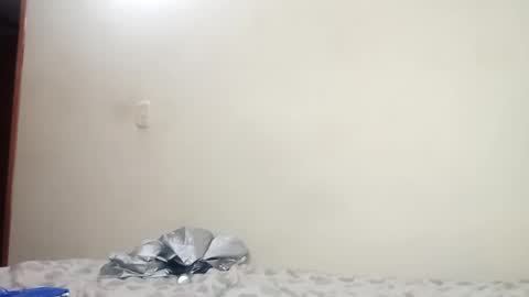 luanapowerful online show from March 1, 2025, 4:15 am