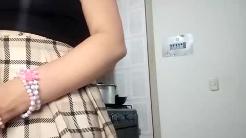 luanapowerful online show from March 4, 2025, 2:38 am