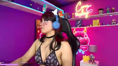Snapshot of luaneter chatting on July 17, 2026, 3:07 pm Luan online show from July 17, 2026, 3:07 pm