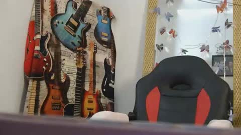 luanna837 online show from September 20, 2025, 7:15 pm