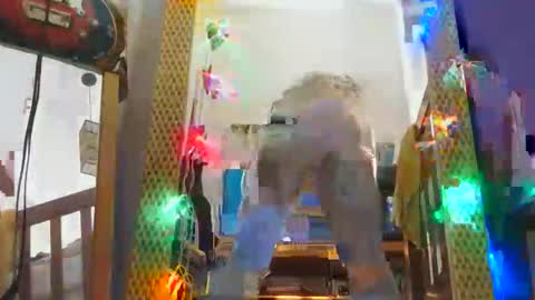 luanna837 online show from November 23, 2025, 1:44 pm