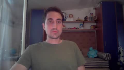 Snapshot of luca_f4 chatting on September 8, 2025, 3:33 pm Luca online show from September 8, 2025, 3:33 pm
