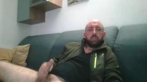 Luca online show from October 17, 2025, 8:55 pm