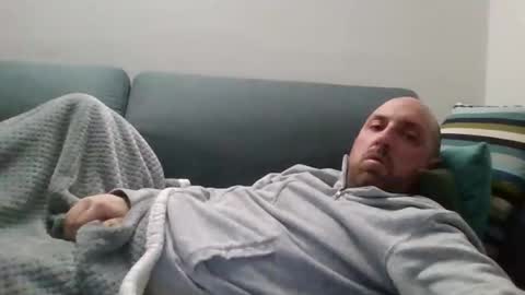 Luca online show from January 12, 2026, 8:25 pm