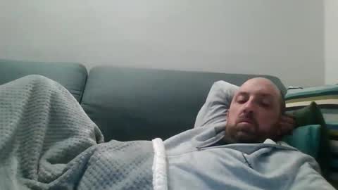 Luca online show from January 18, 2026, 7:39 pm