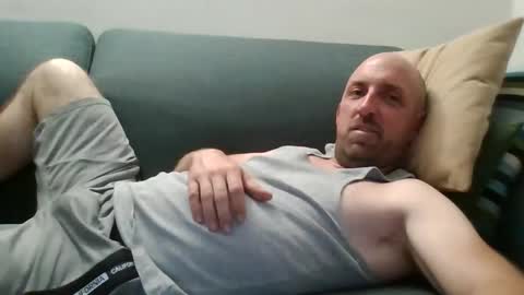 Snapshot of lucabeech88 chatting on April 29, 2026, 6:58 pm Luca online show from April 29, 2026, 6:58 pm