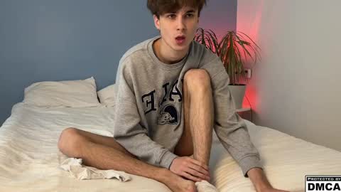 Snapshot of lucacharm chatting on May 26, 2026, 8:32 am lucacharm online show from May 26, 2026, 8:32 am